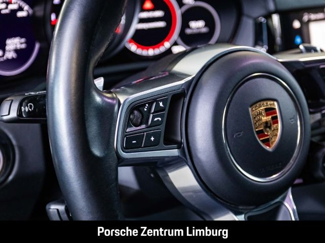Porsche Cayenne GTS Coupe HA-Lenkung InnoDrive Head-Up