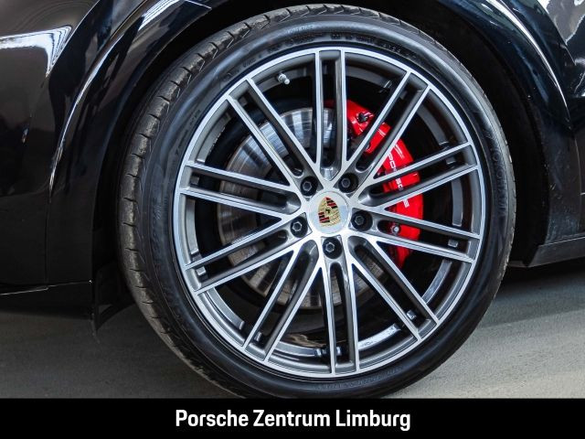 Porsche Cayenne GTS Coupe HA-Lenkung InnoDrive Head-Up