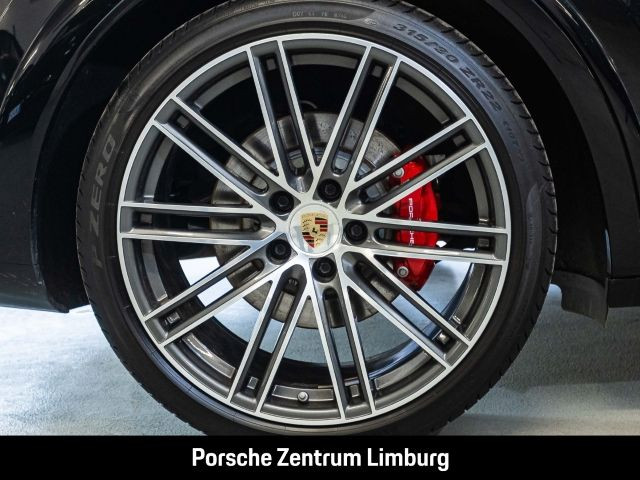 Porsche Cayenne GTS Coupe HA-Lenkung InnoDrive Head-Up