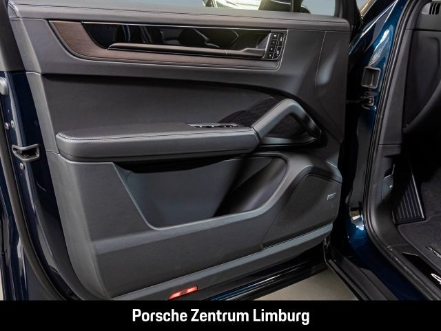 Porsche Cayenne Coupe Black Edition InnoDrive Head-Up