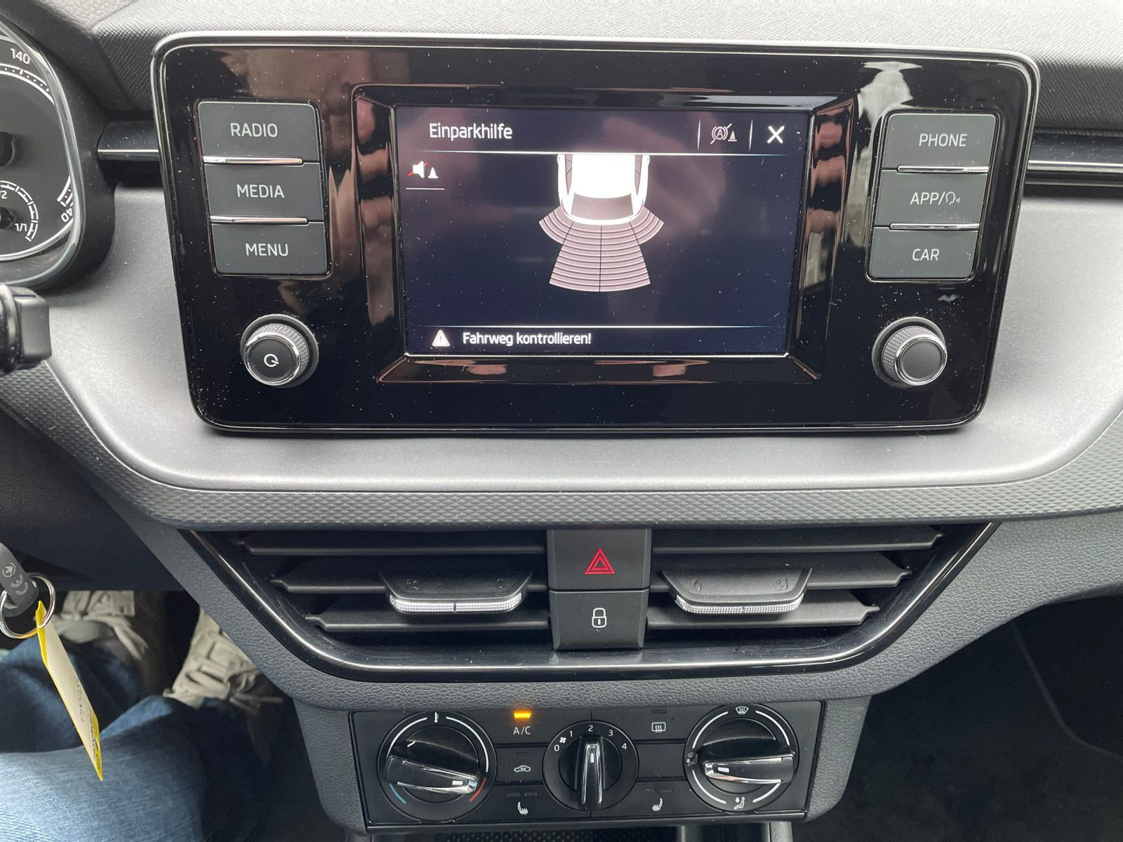 Skoda Scala 1,0 TSI Cool Plus LED Car Play Sitzhzg EPH