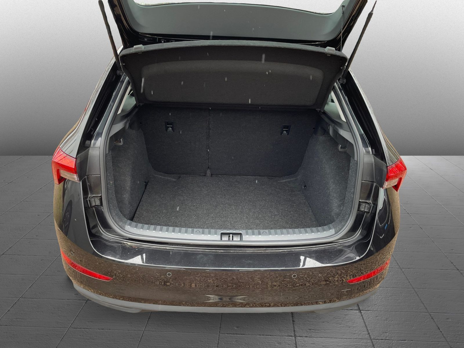 Skoda Scala 1,0 TSI Cool Plus LED Car Play Sitzhzg EPH