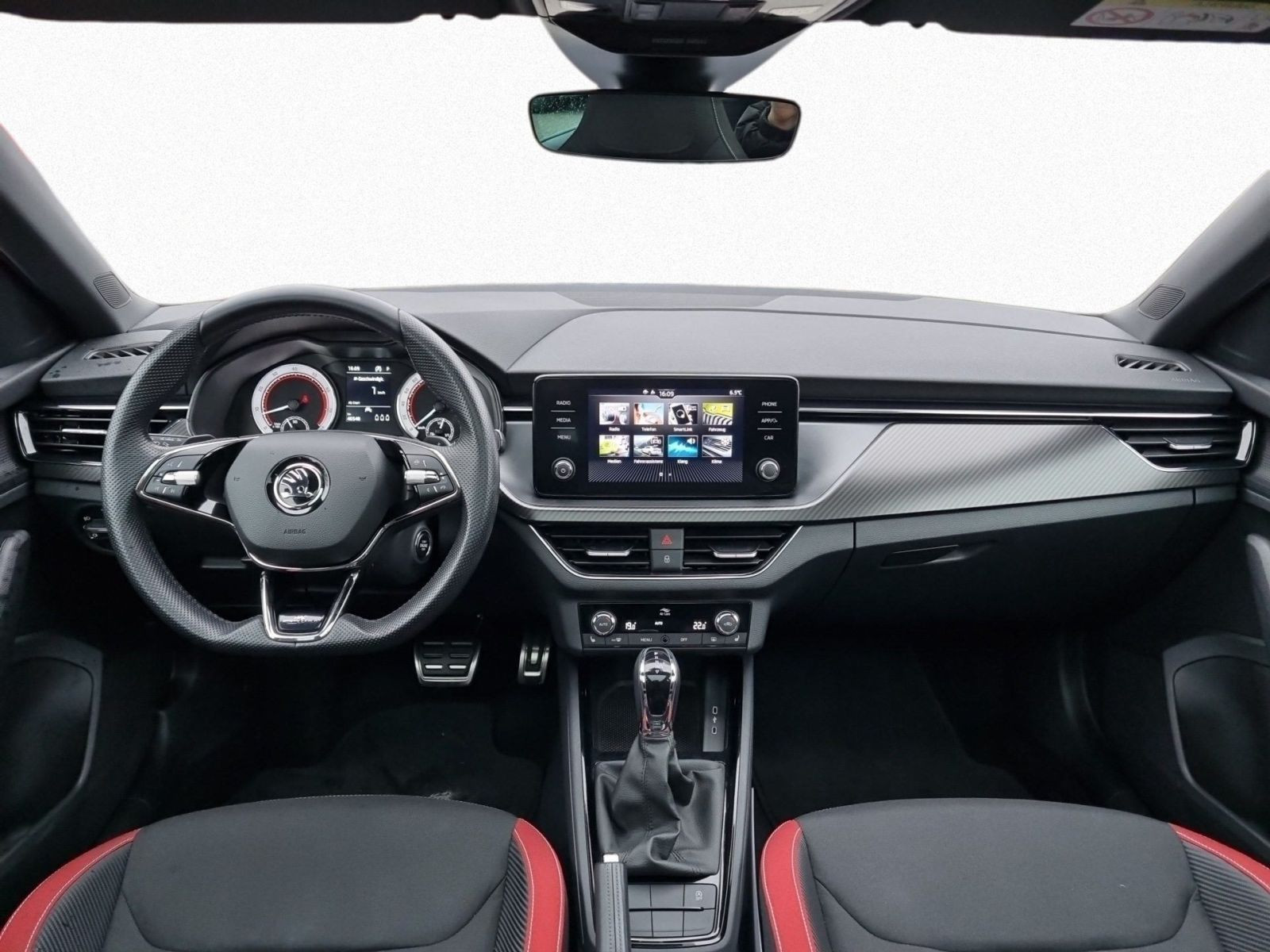 Skoda Scala Monte Carlo 1.5TSI LED Panorama EPH AHK