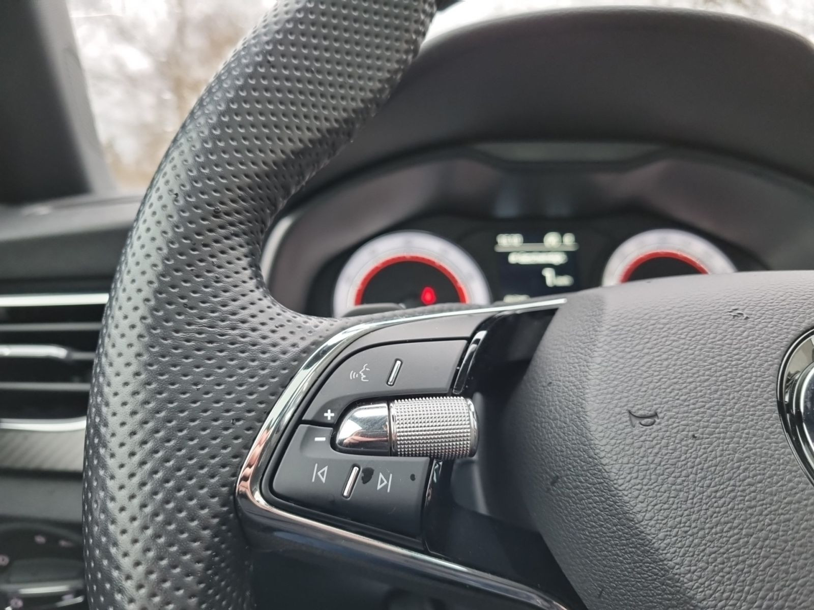 Skoda Scala Monte Carlo 1.5TSI LED Panorama EPH AHK