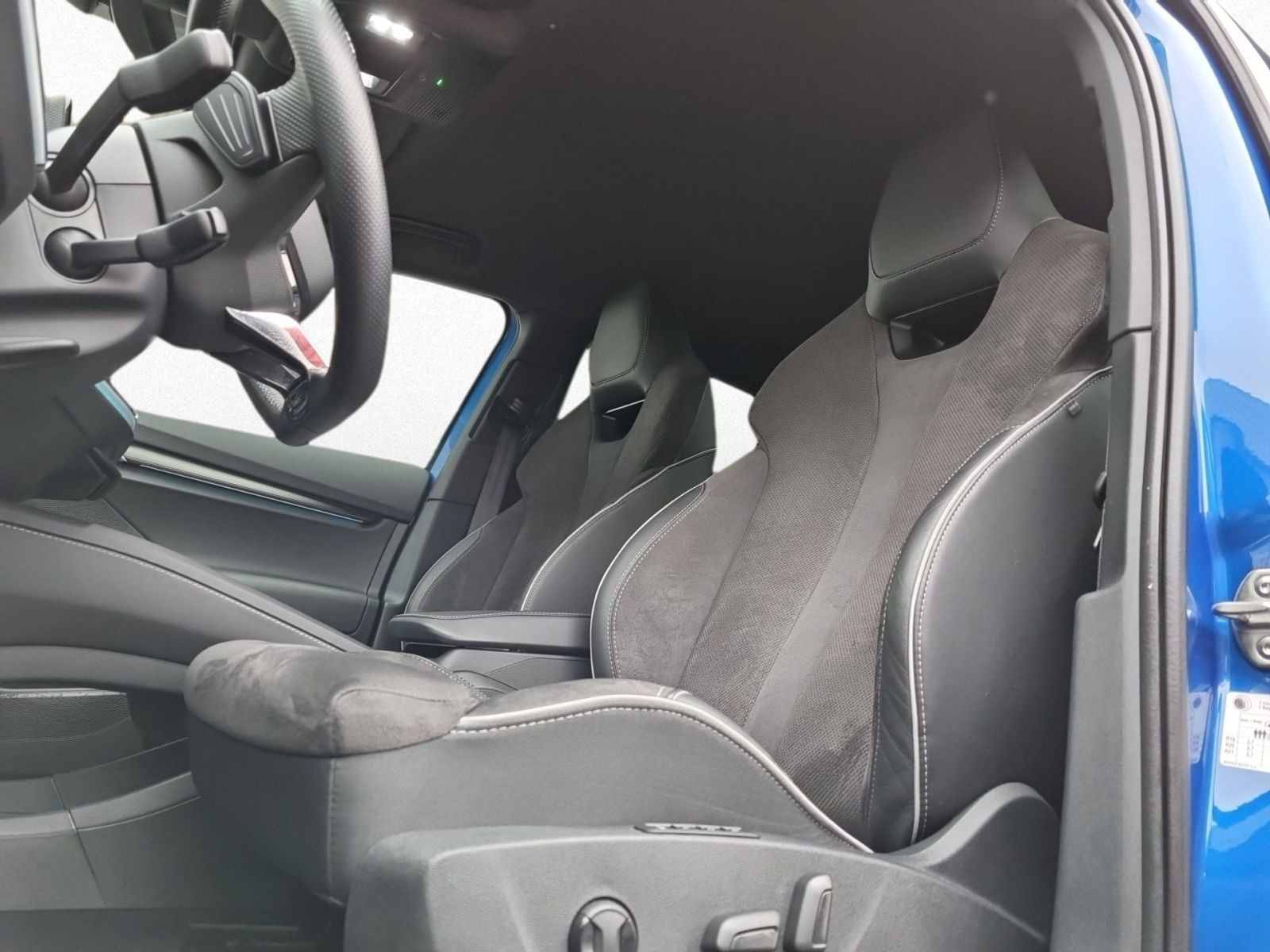 Skoda Enyaq 80X Sportline Navi HuD LED ACC EPH CarPlay