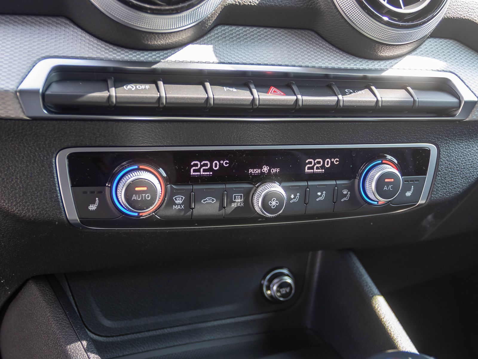 Audi Q2 advanced 35TFSI 150PS Stronic GRA/Assitenz-Parken/ Klima&Komfort-Paket-Sitze