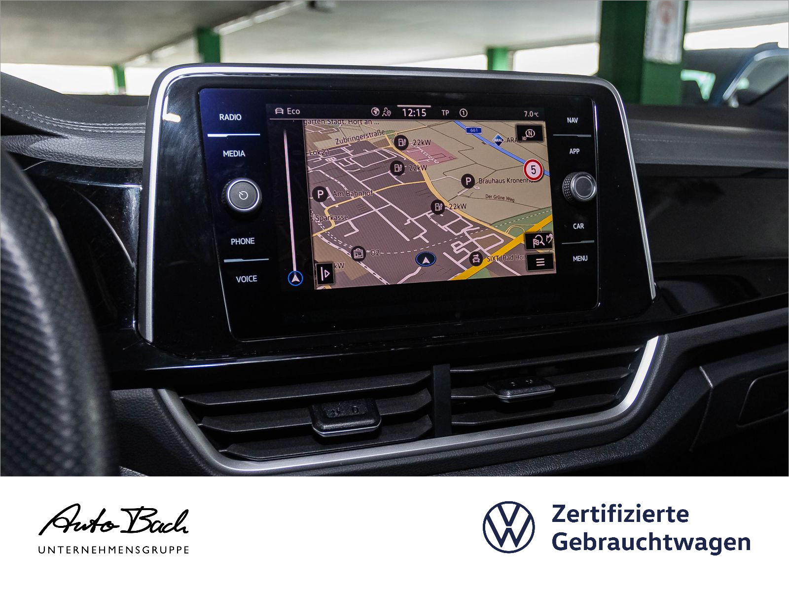 Volkswagen T-Roc 1.5 TSI DSG R-Line, AHK, Navi, LED, Rückfahrkamera, App-Connect