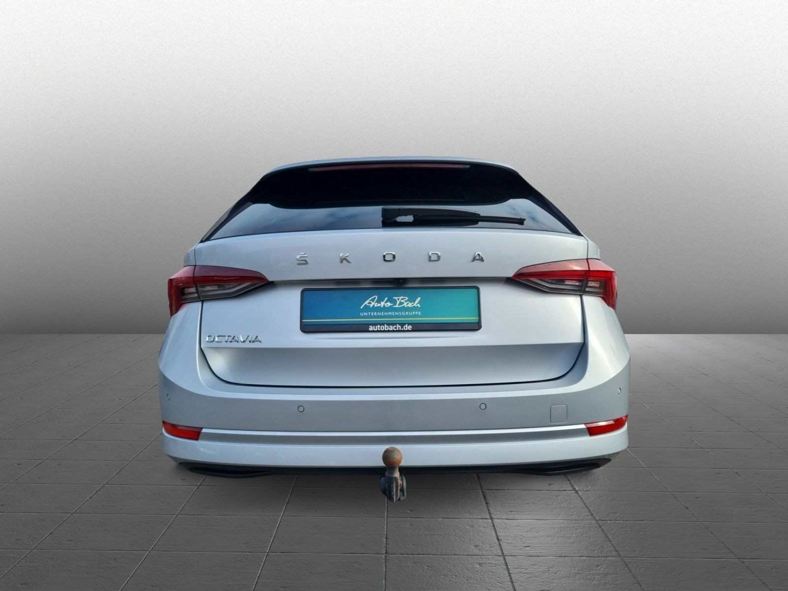 Skoda Octavia Combi Style 2.0TDI DSG Navi LED ACC AHK