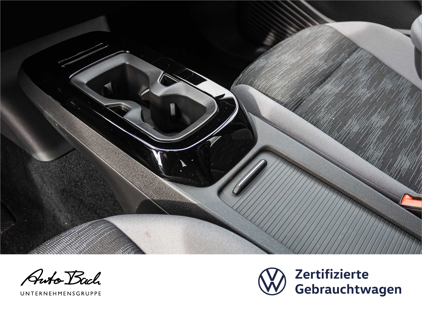 Volkswagen ID.4 Pure Performance, LED, Standklimatisierung, App-Connect, ACC