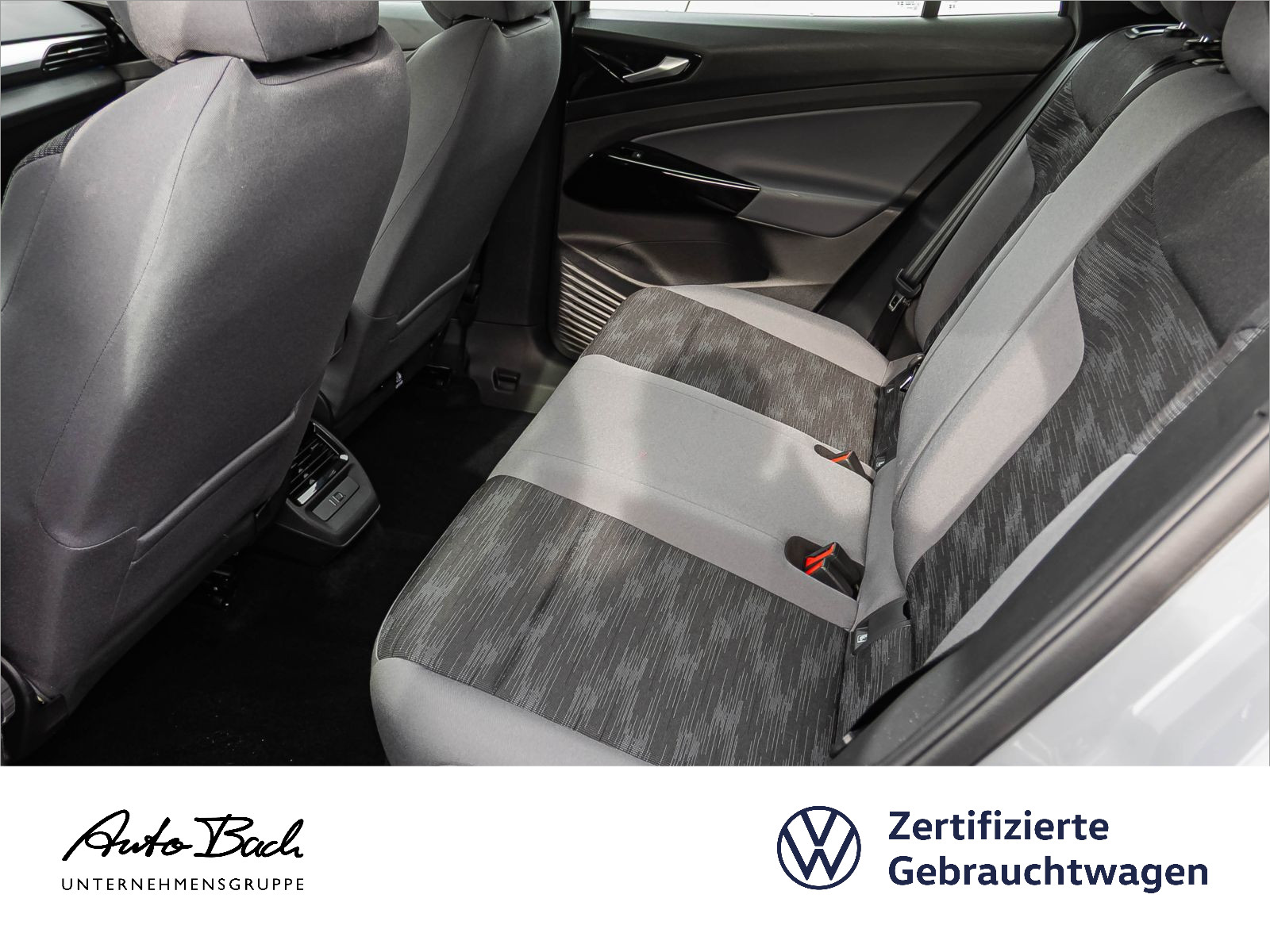 Volkswagen ID.4 Pure Performance, LED, Standklimatisierung, App-Connect, ACC