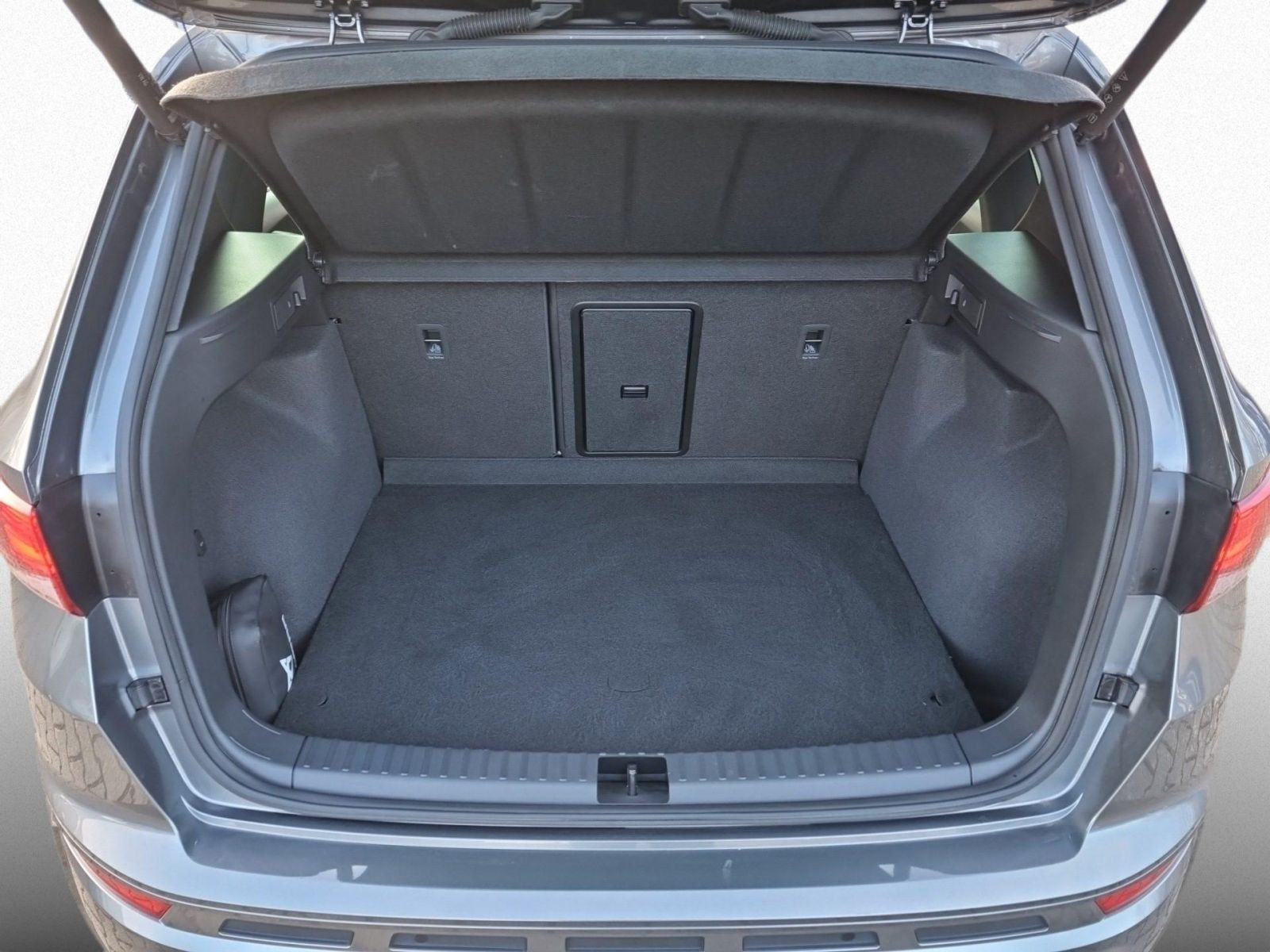 Seat Ateca Edition VZ 2.0 TSI DSG 4Drive AKRAPOVIC