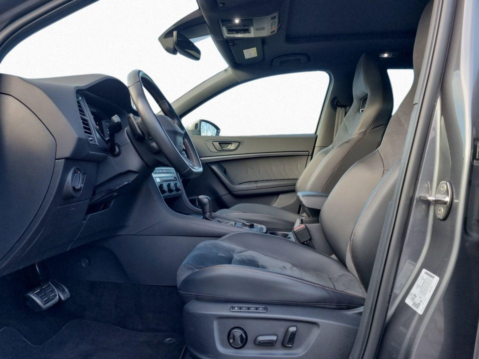 Seat Ateca Edition VZ 2.0 TSI DSG 4Drive AKRAPOVIC