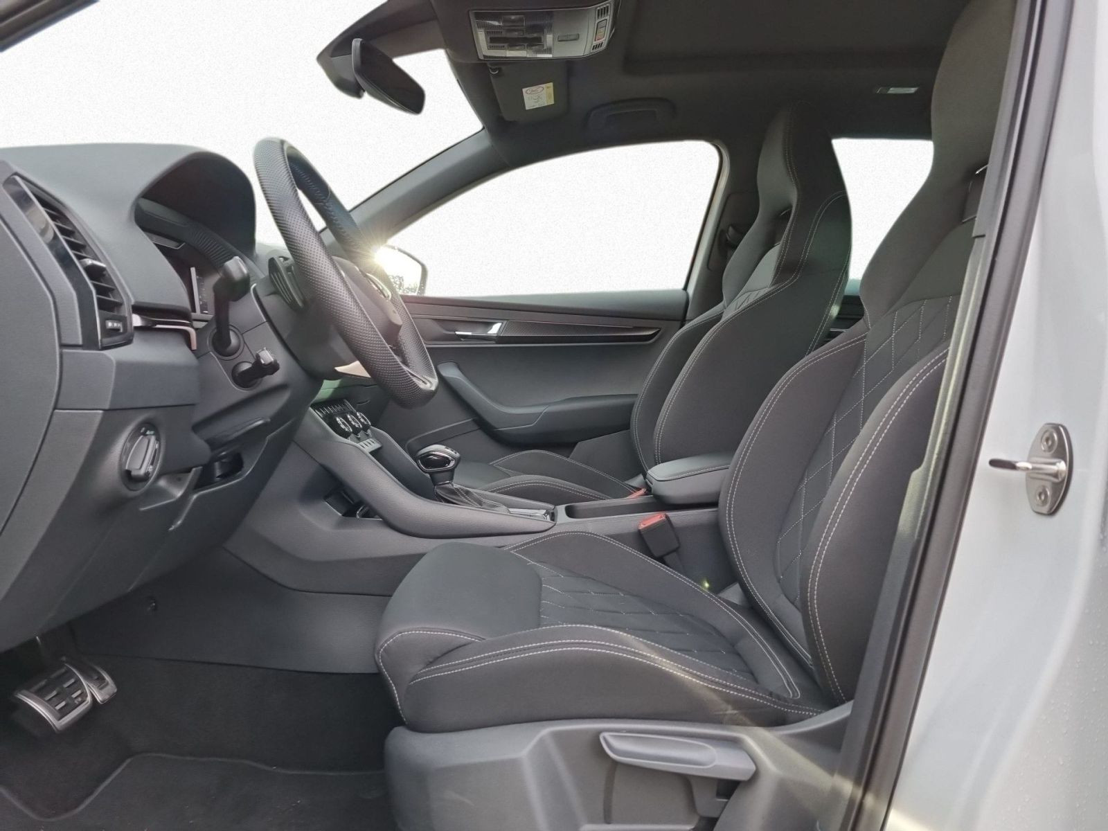 Skoda Karoq Sportline 2.0 TSI 4x4 DSG Panorma Navi ACC