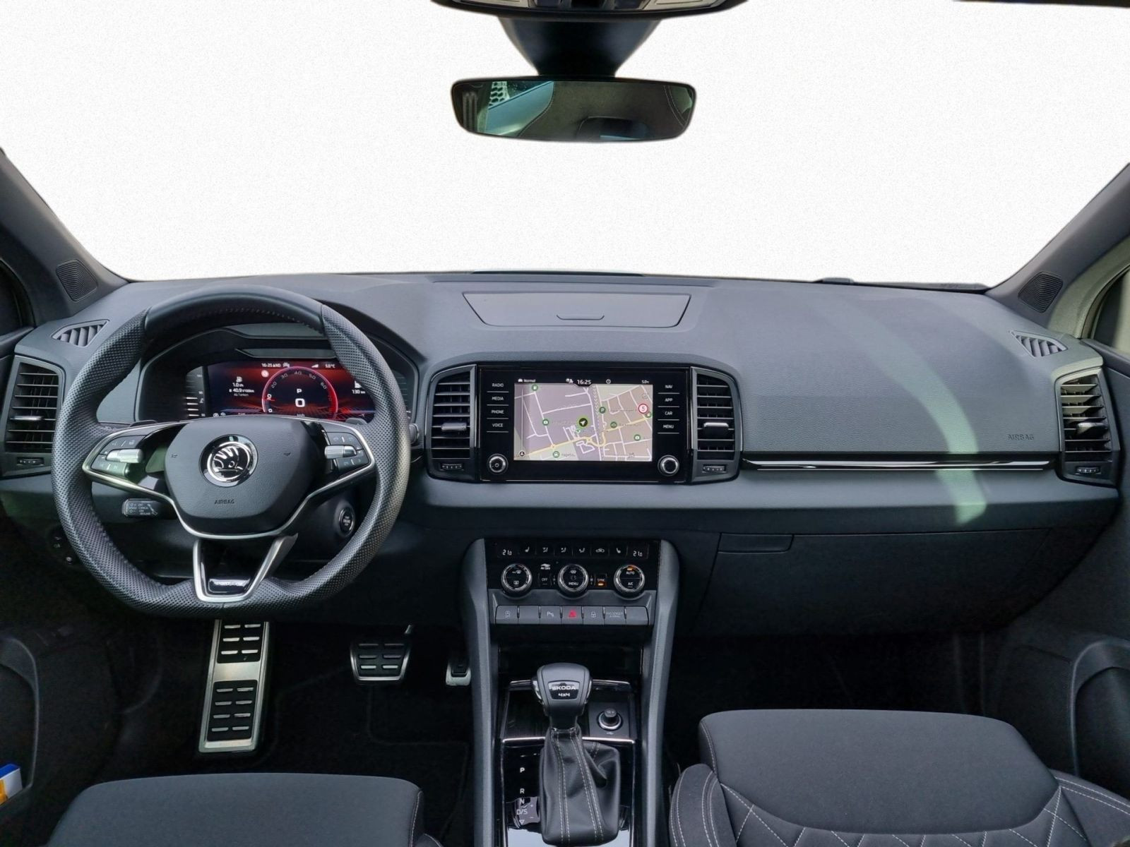 Skoda Karoq Sportline 2.0 TSI 4x4 DSG Panorma Navi ACC