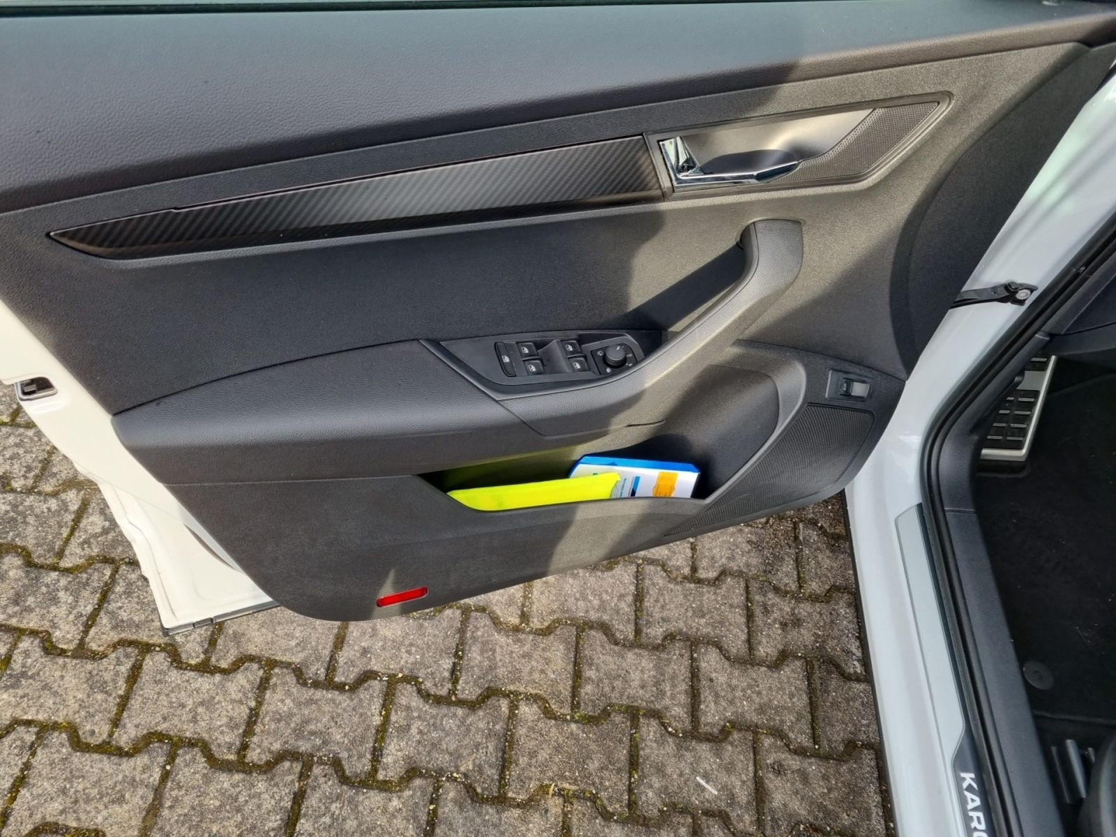 Skoda Karoq Sportline 2.0 TSI 4x4 DSG Panorma Navi ACC