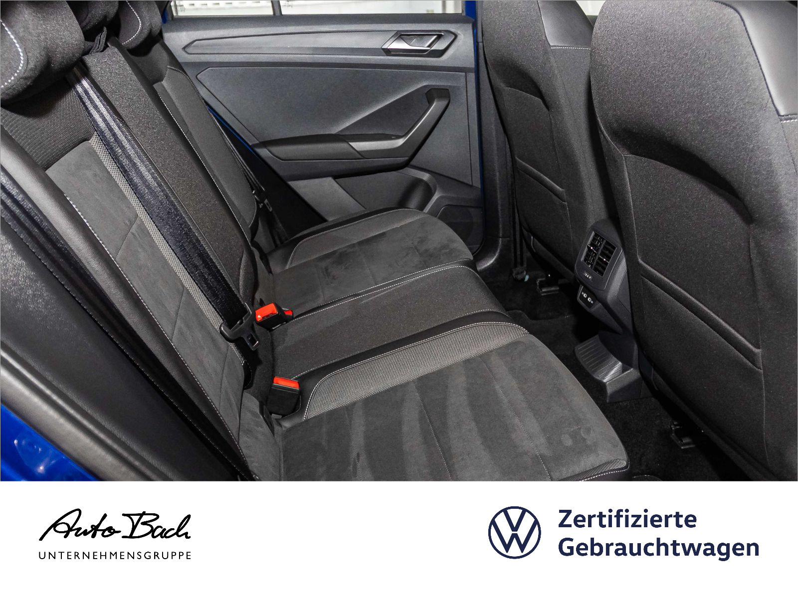 Volkswagen T-Roc R-Line 2.0TSI 4M DSG Navi LED Standhzg AHK