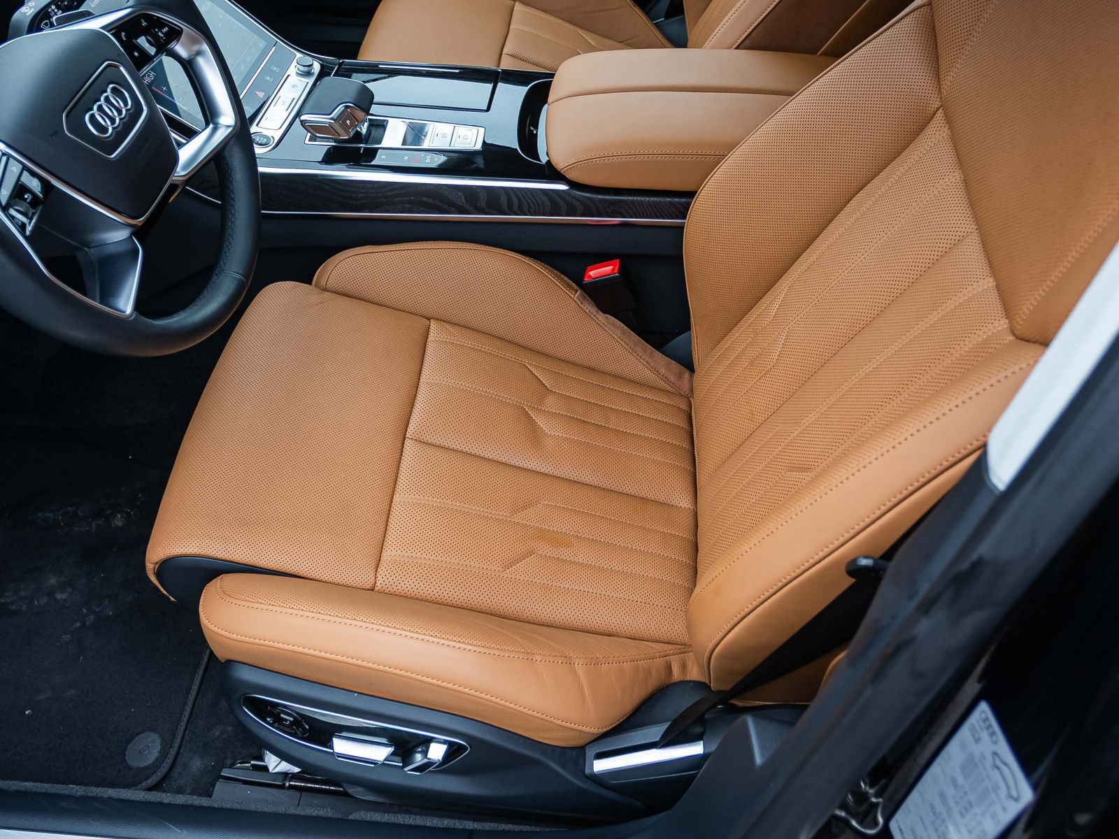 Audi A8 50 TDI qu Navi LED HuD Luftfederung DCC ACC