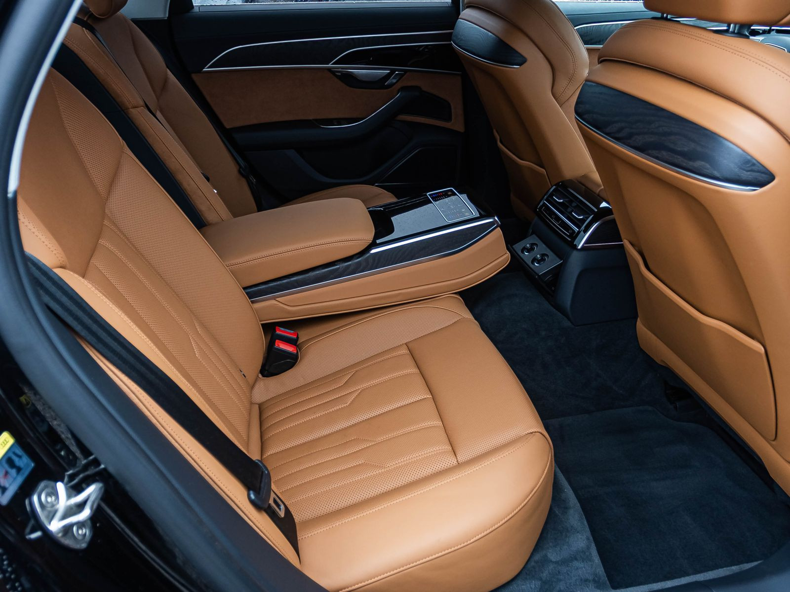 Audi A8 50 TDI qu Navi LED HuD Luftfederung DCC ACC