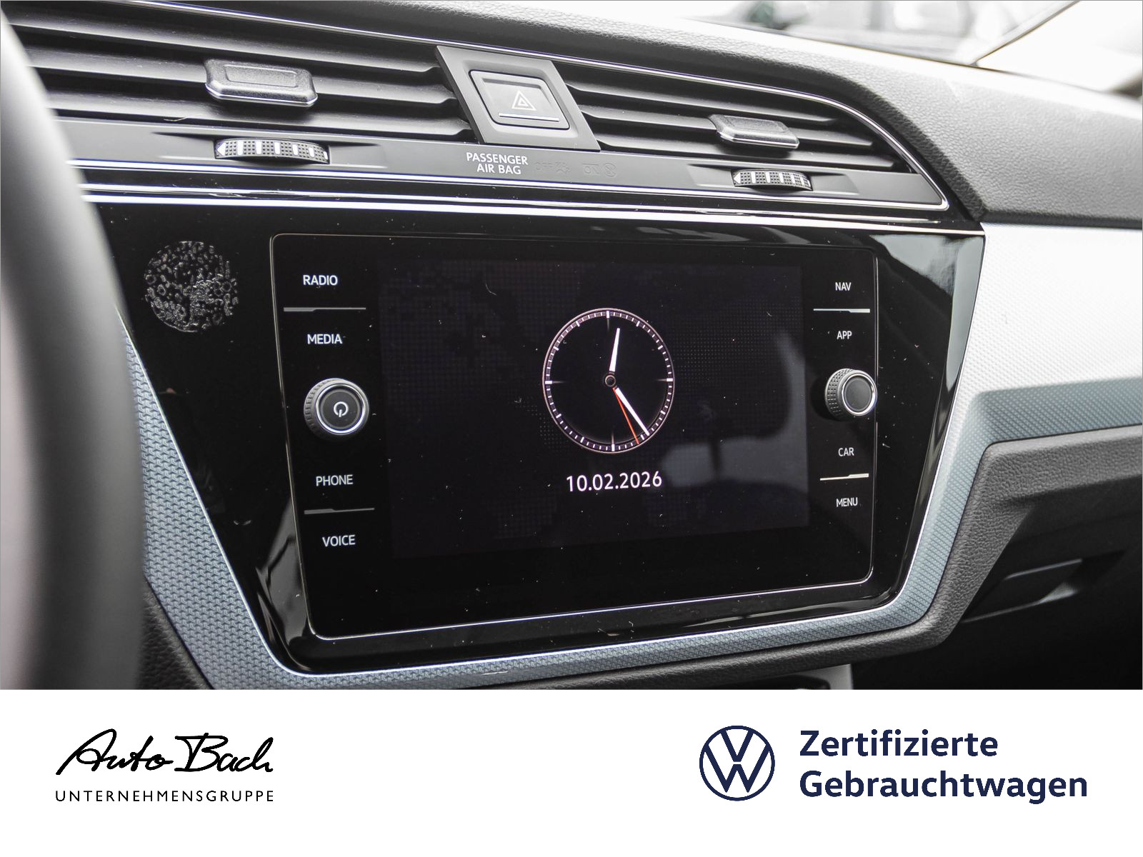 Volkswagen Touran Comfortline 1.5TSI DSG Navi LED ACC AHK