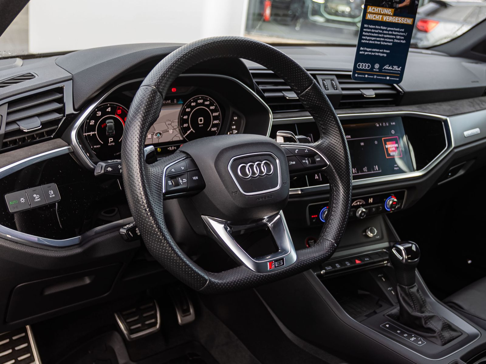 Audi RS Q3 Navi LED CarPlay ACC EPH AHK