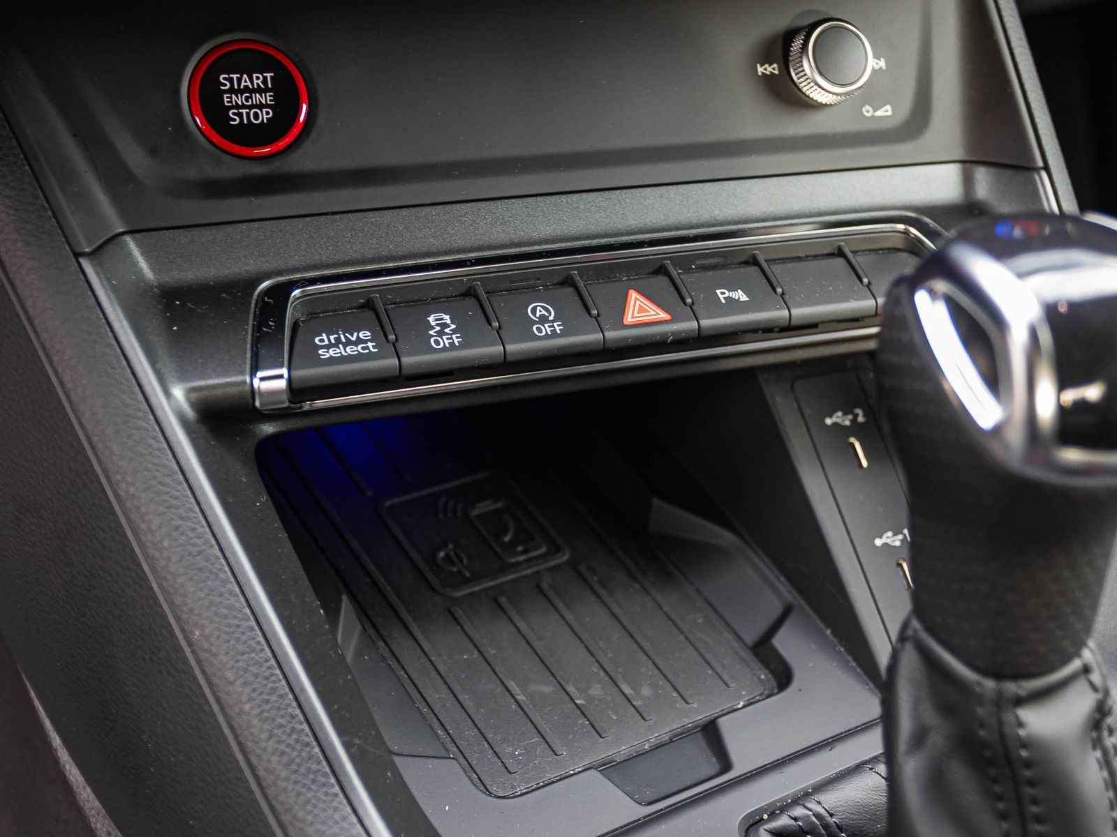 Audi RS Q3 Navi LED CarPlay ACC EPH AHK