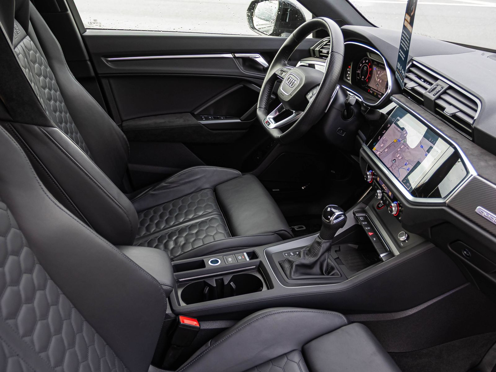 Audi RS Q3 Navi LED CarPlay ACC EPH AHK