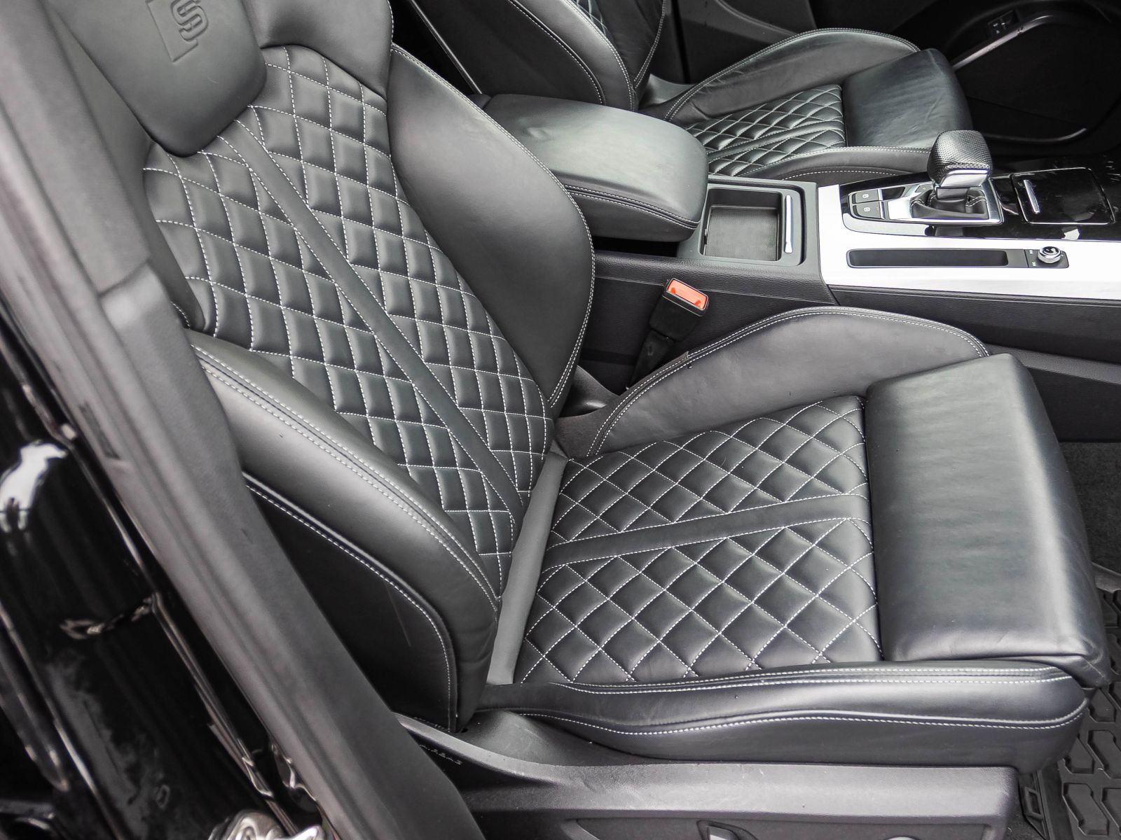 Audi Q5 S line 55TFSI e qu Navi LED Luftfederung AHK