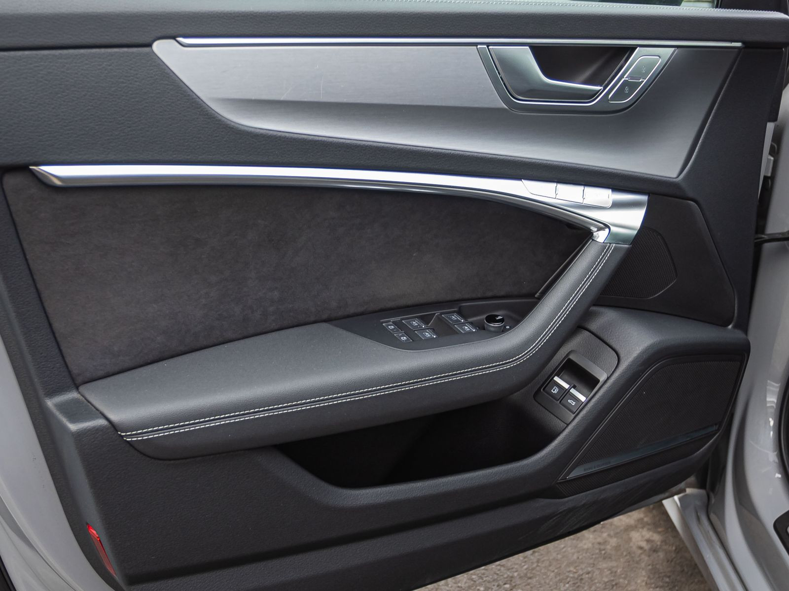 Audi A6 Avant TFSI e S line Navi LED Standklima B&O ACC