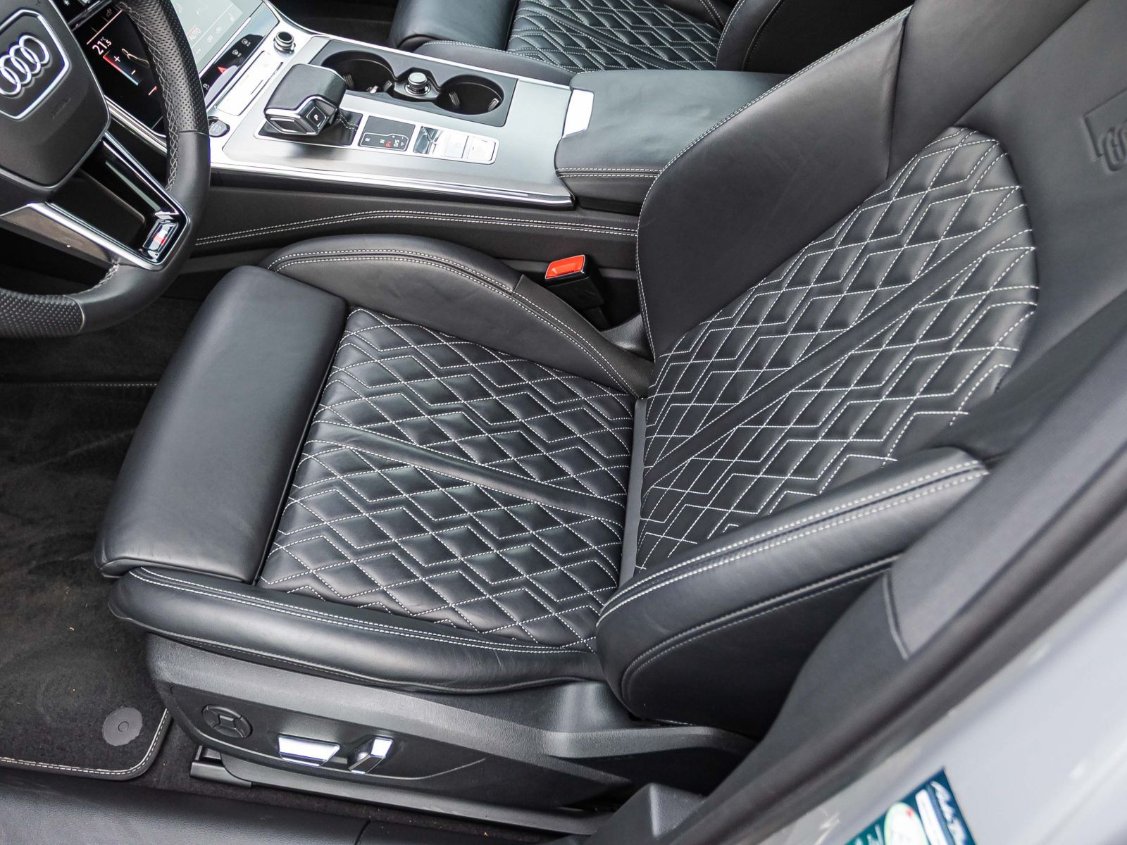 Audi A6 Avant TFSI e S line Navi LED Standklima B&O ACC