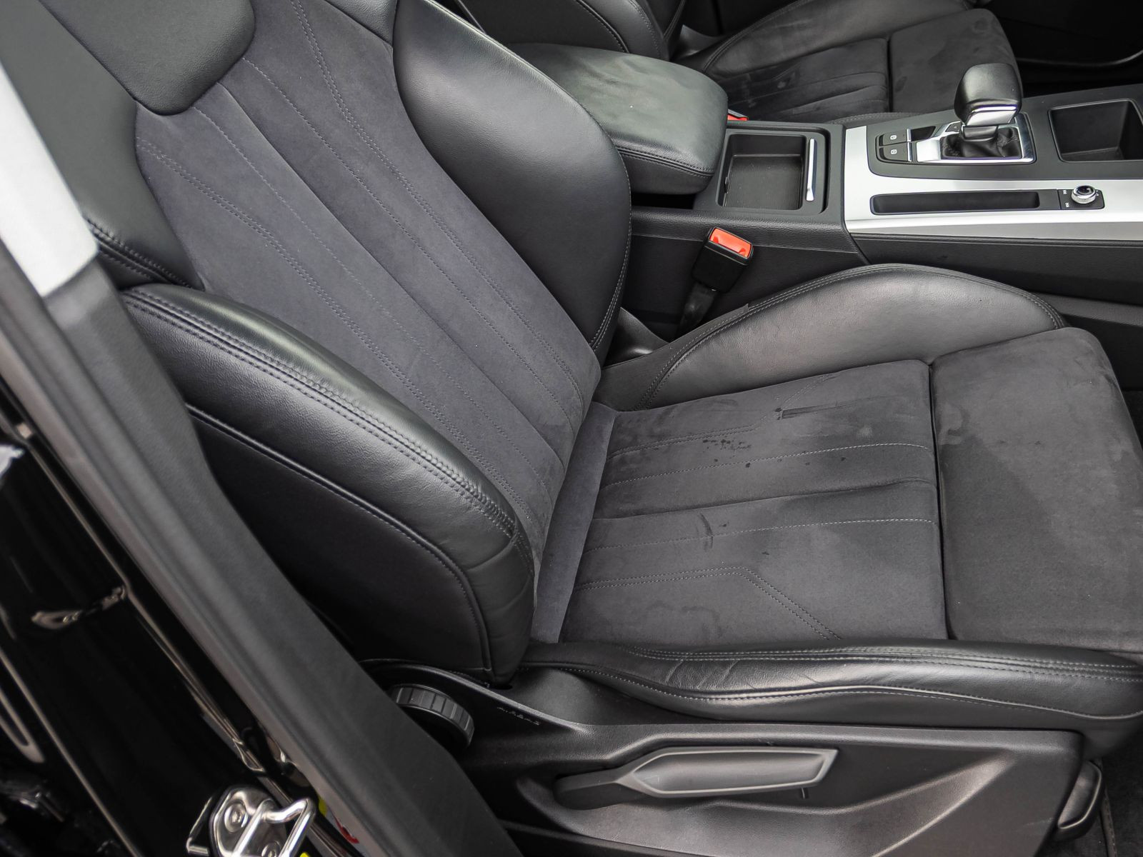 Audi Q5 Sportback advanced 50TFSI e qu Navi LED Standklima AHK