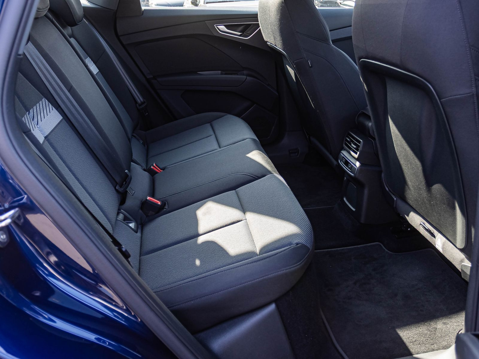 Audi Q4 Sportback e-tron S line 35 ACC HuD Navi Sitzh