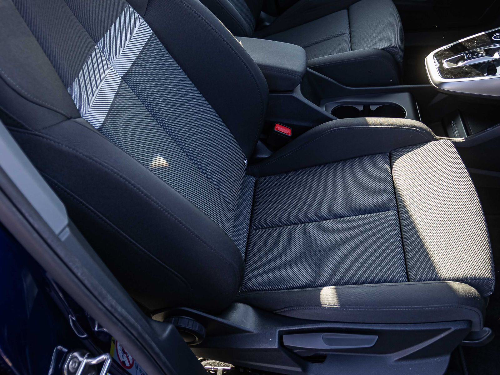 Audi Q4 Sportback e-tron S line 35 ACC HuD Navi Sitzh