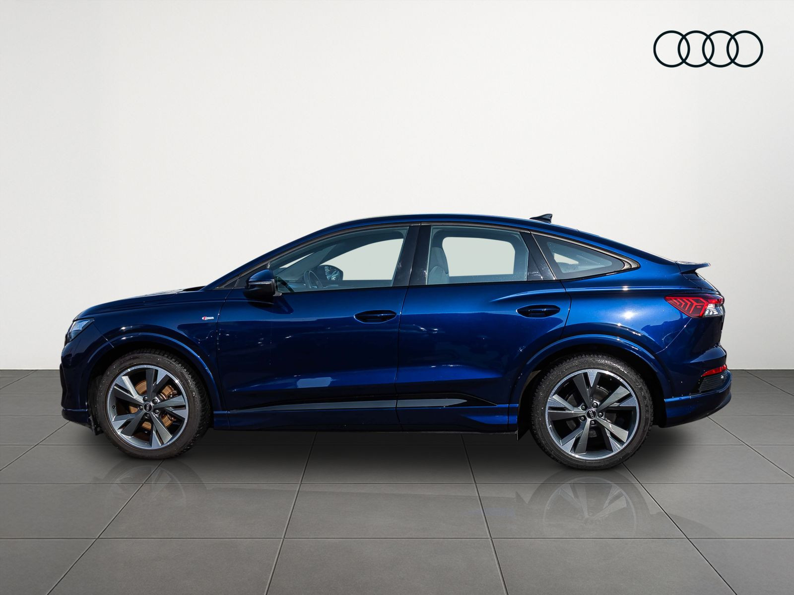 Audi Q4 Sportback e-tron S line 35 Fahrschulumbau