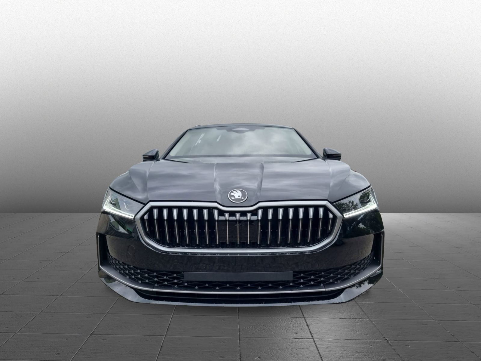 Skoda Superb Combi L&K 1,5 TSI iV DSG ACC AHK DCC LED