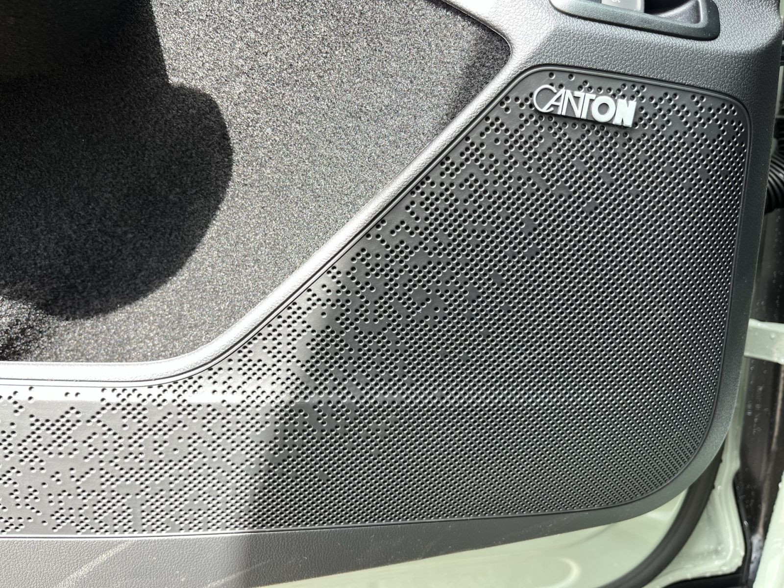Skoda Elroq 85 Sportline ACC AHK LED Area View