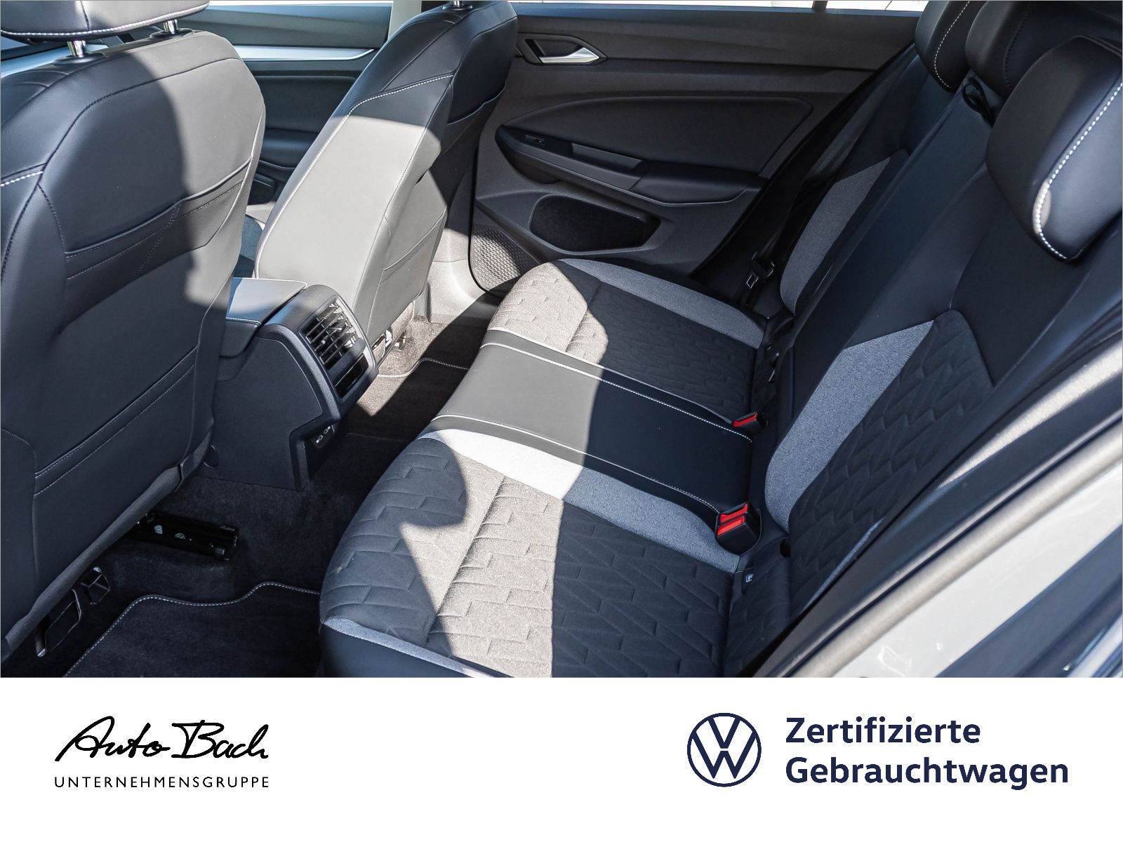 Volkswagen Golf VIII "Goal" 1.5 eTSI DSG Navi LED CarPlay ACC AHK