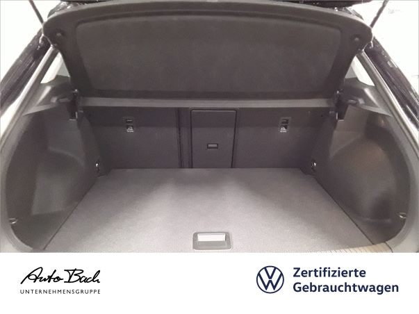 Volkswagen T-Roc Move 1.5TSI DSG Navi LED Standhzg ACC EPH