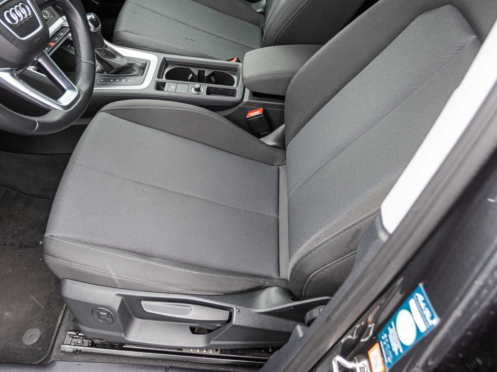 Audi Q3 Sportback S line 45TFSI e Stronic Navi LED ACC