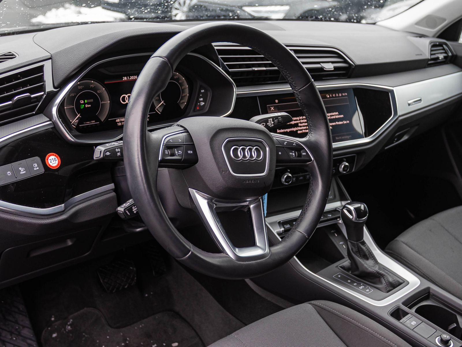 Audi Q3 Sportback S line 45TFSI e Stronic Navi LED ACC