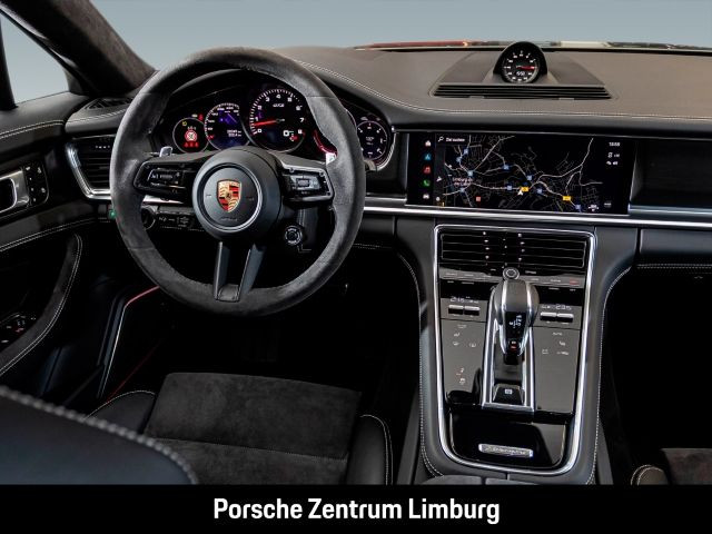 Porsche Panamera GTS HA-Lenkung InnoDrive Head-Up BOSE