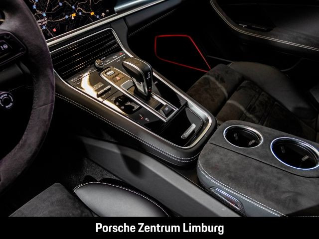 Porsche Panamera GTS HA-Lenkung InnoDrive Head-Up BOSE