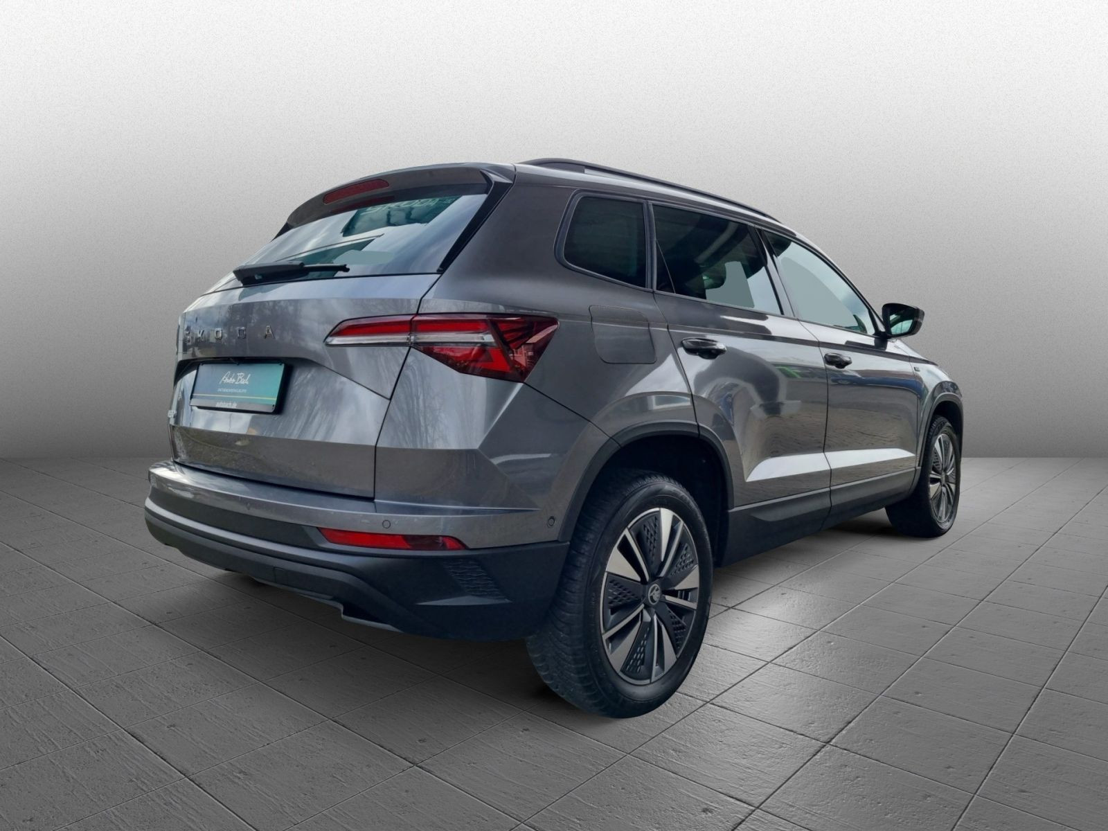 Skoda Karoq Tour 1,5 TSI DSG 360°Kamera Navi ACC AHK