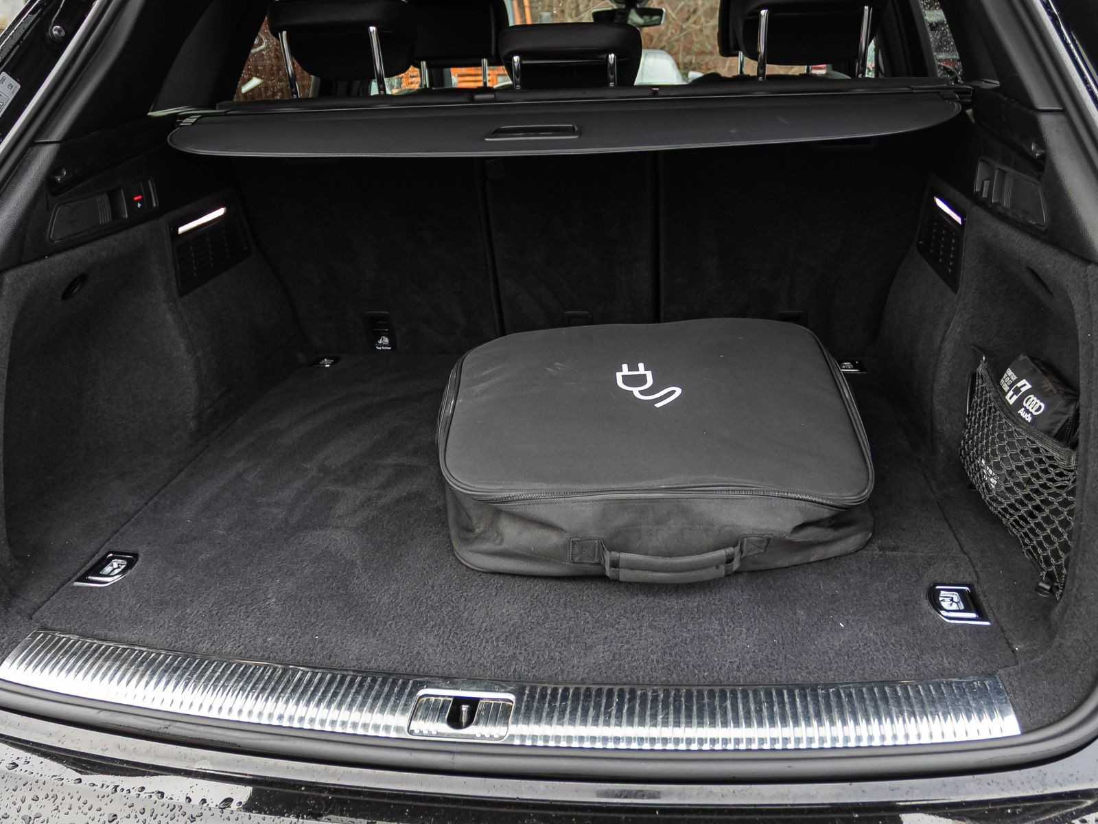 Audi Q5 advanced 50TFSI e qu Navi LED Standklima ACC AHK