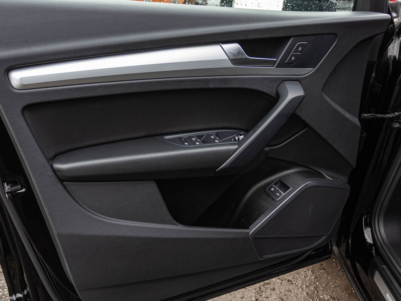 Audi Q5 advanced 50TFSI e qu Navi LED Standklima ACC AHK