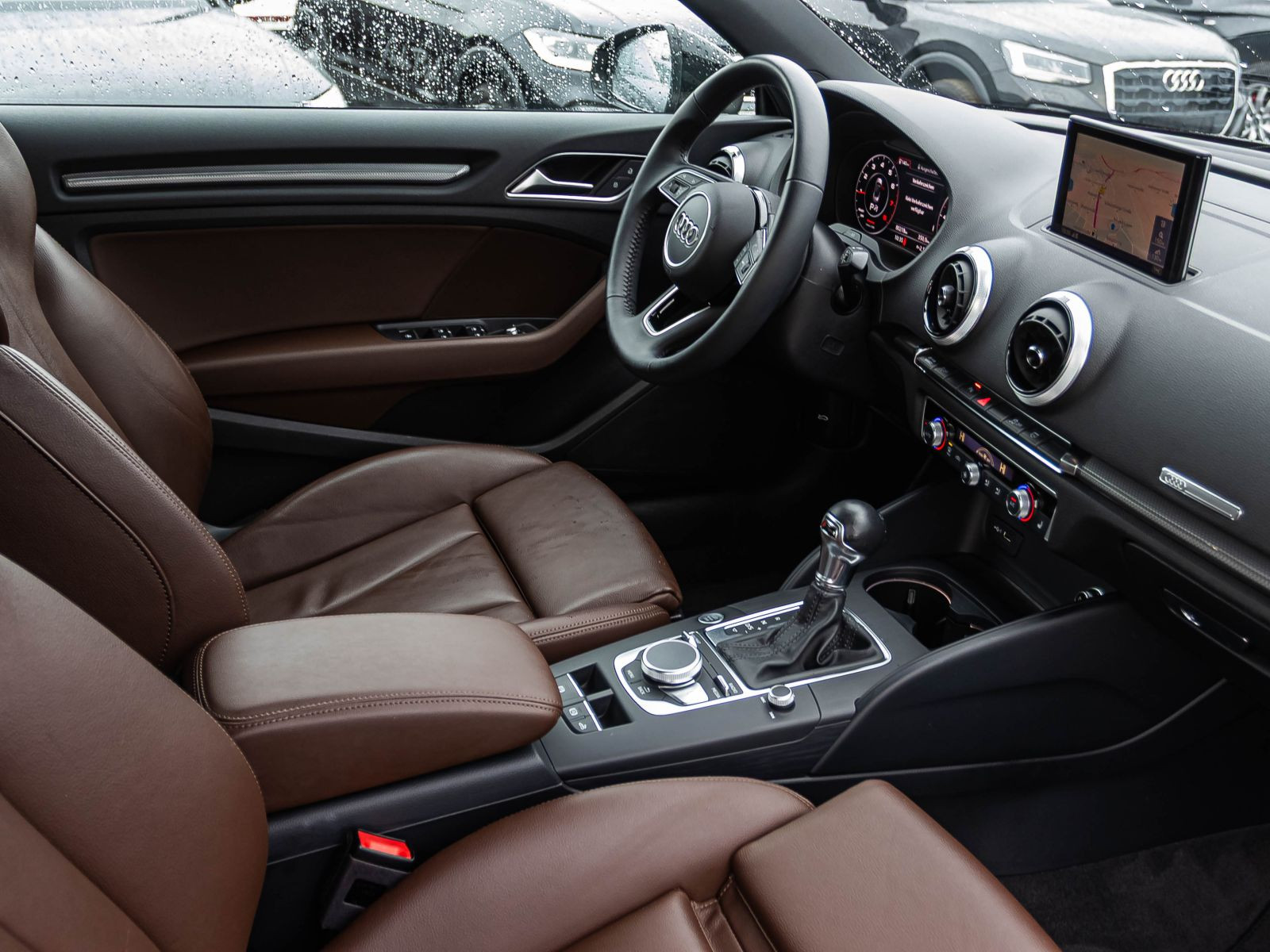 Audi A3 Cabriolet S line 35TFSI Stronic Navi LED ACC