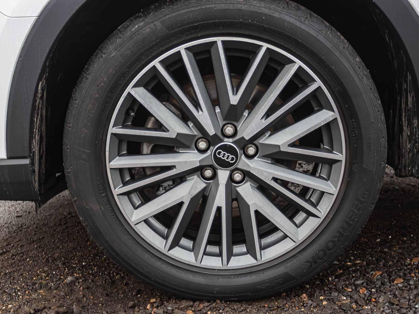 Audi Q3 45TFSI e Stronic Navi LED GRA EPH DAB