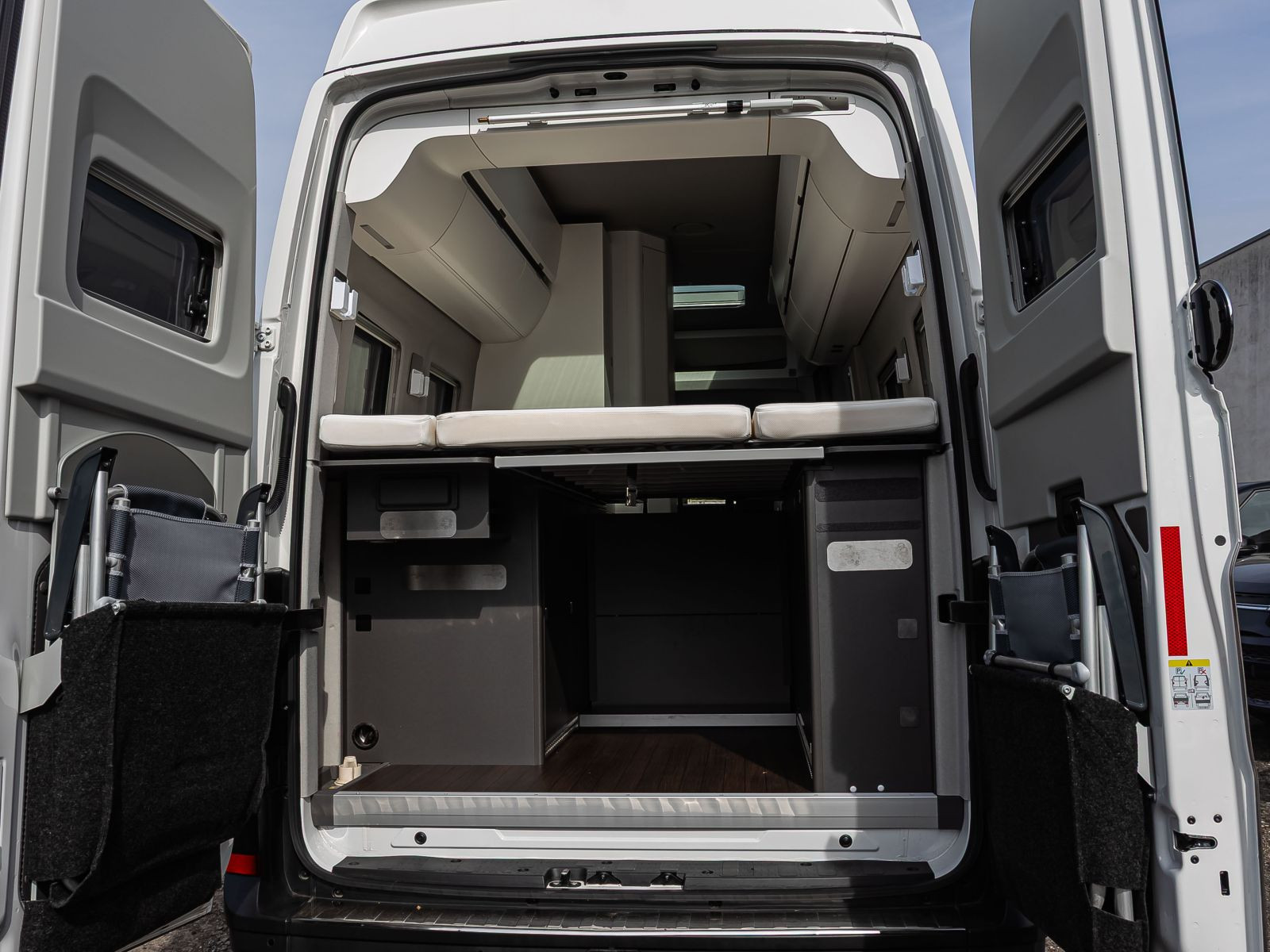 Volkswagen Grand California 680 2.0TDI Automatik Navi LED Solaranlage