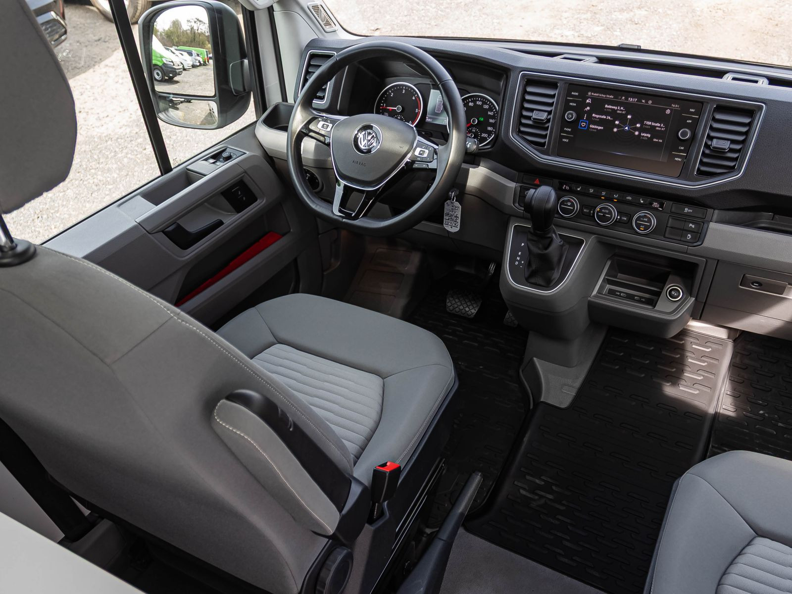 Volkswagen Grand California 680 2.0TDI Automatik Navi LED Solaranlage