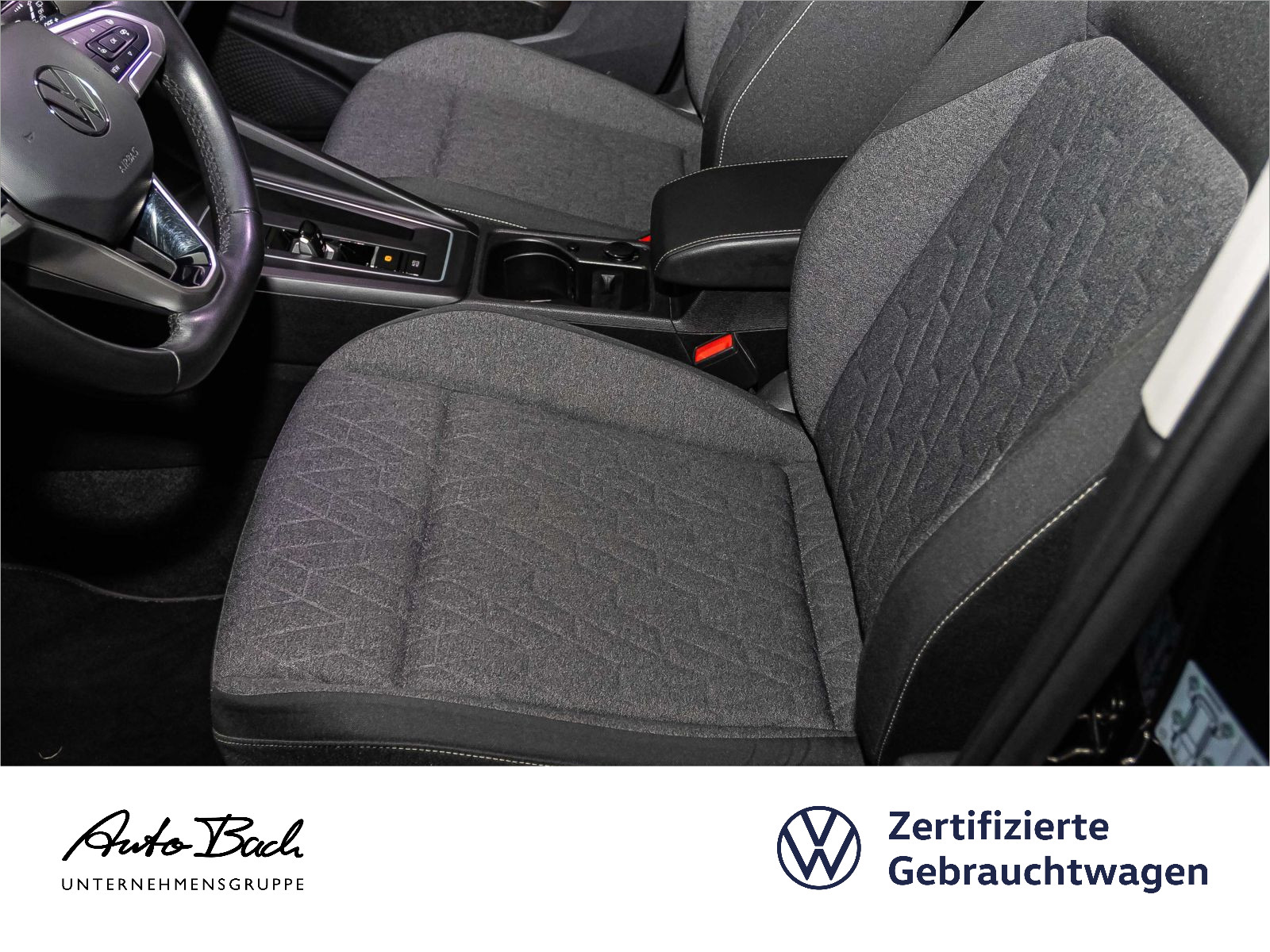 Volkswagen Golf VIII 2.0 TDI DSG Move, Navi, LED, App-Connect, Digital Cockpit Pro