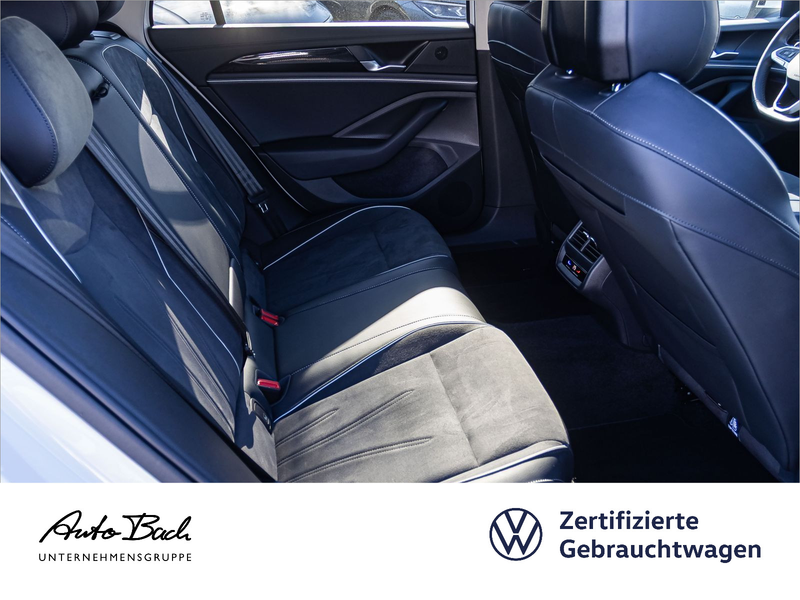 Volkswagen Passat Variant 1.5 eTSI DSG Business, Navi, LED, Area View, Massagefunktion, App-Connect